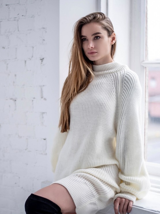 Жіноча туніка з високим горлом - Вовна - Акрил -  "Міра" молоко 4