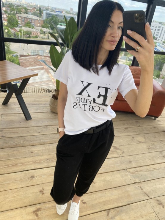 Жіноча футболка вільного крою - Бавовна - "Еліс" - Біла 3