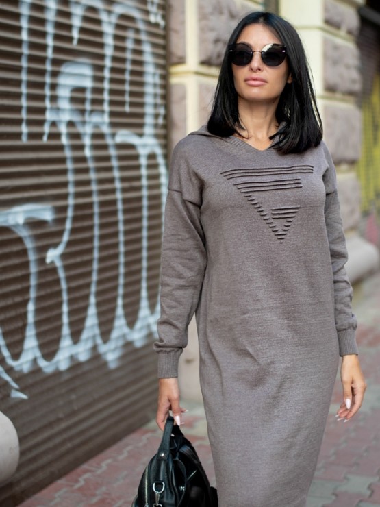 Тепла довга сукня з капюшоном - Машинна в'язка - "Агата" - Шоколад 1