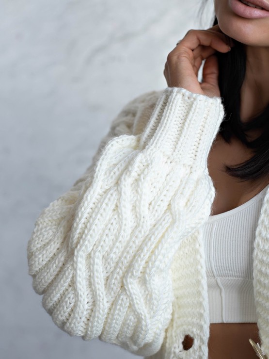 Укорочений кардиган з гудзиками - one size - "FLORA" - Молоко 3