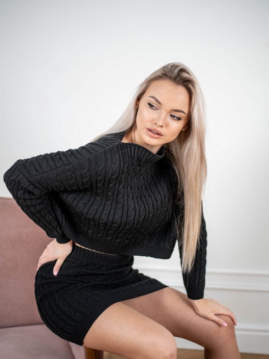 В'язаний жіночий костюм - Спідниця міні і светр вільного крою - машинна в'язка - "Адель" -  Чорний 4