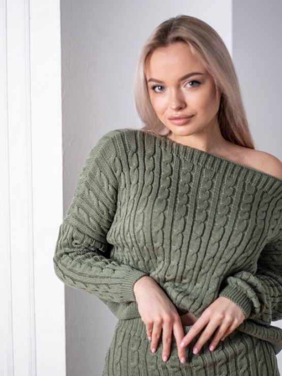 В'язаний жіночий костюм - Спідниця міні і светр вільного крою - машинна в'язка - "Адель" - Хакі 1
