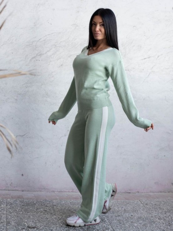 Жіночий костюм - Вовна - "Кейт" - Оливка 1