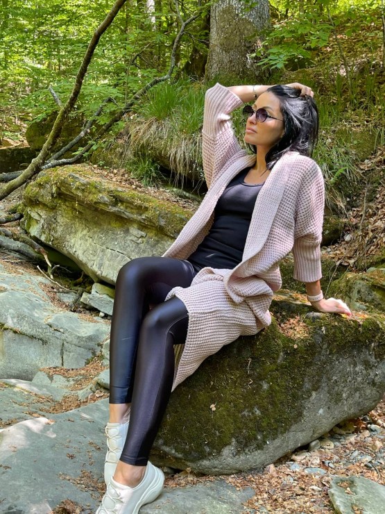 Легкий в’язаний кардиган "Ада"пудра 1