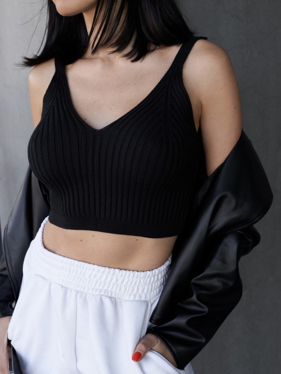 Топ жіночий - Машинна в'язка - Чорний 