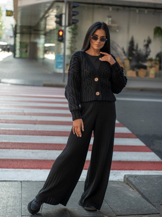 Укорочений кардиган із гудзиками - one size - "FLORA" чорний 